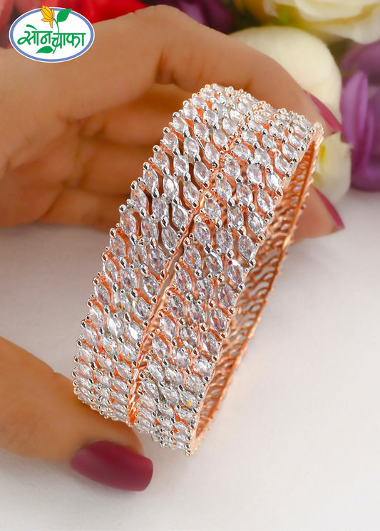 LEAF INSPIRED DIAMOND