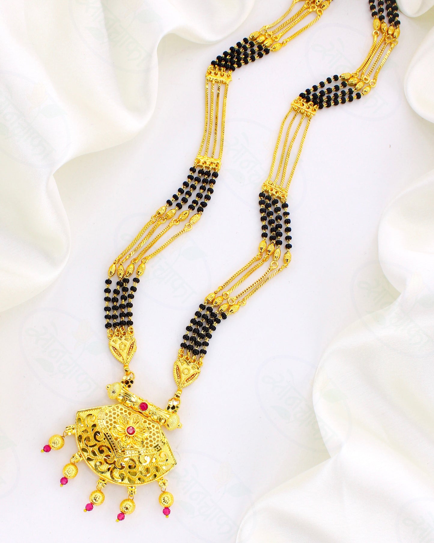 GLEAMING GOLDEN FINISH MANGALSUTRA