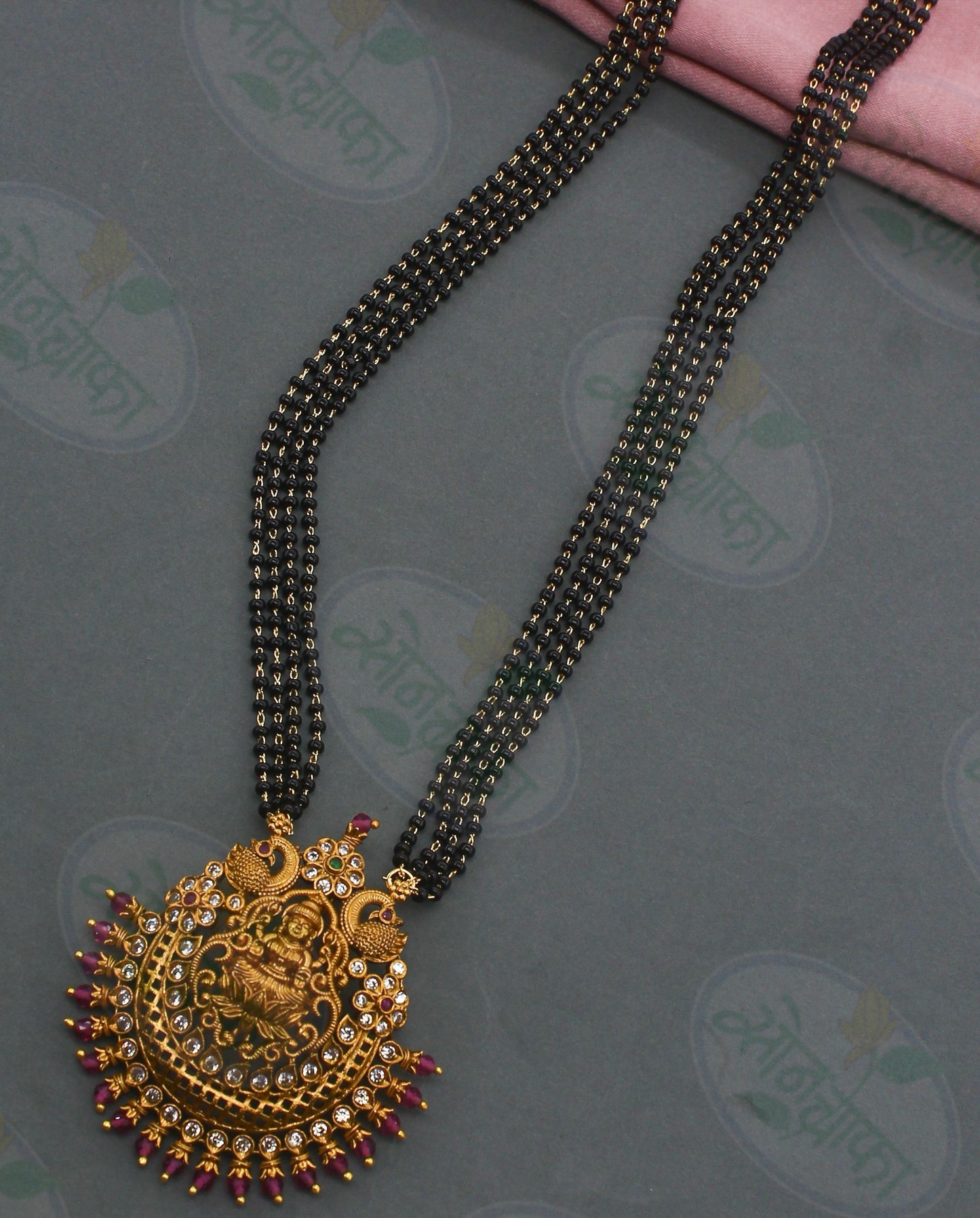 TEMPLE DESIGNER MANGALSUTRA