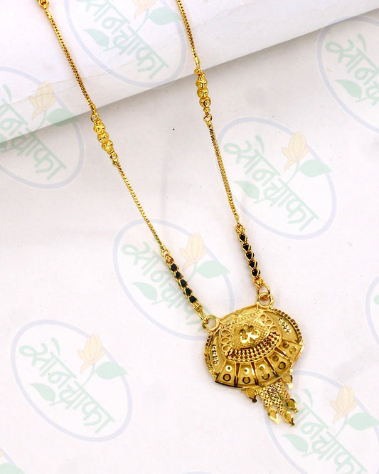 DELICATE GOLD MANGALSUTRA