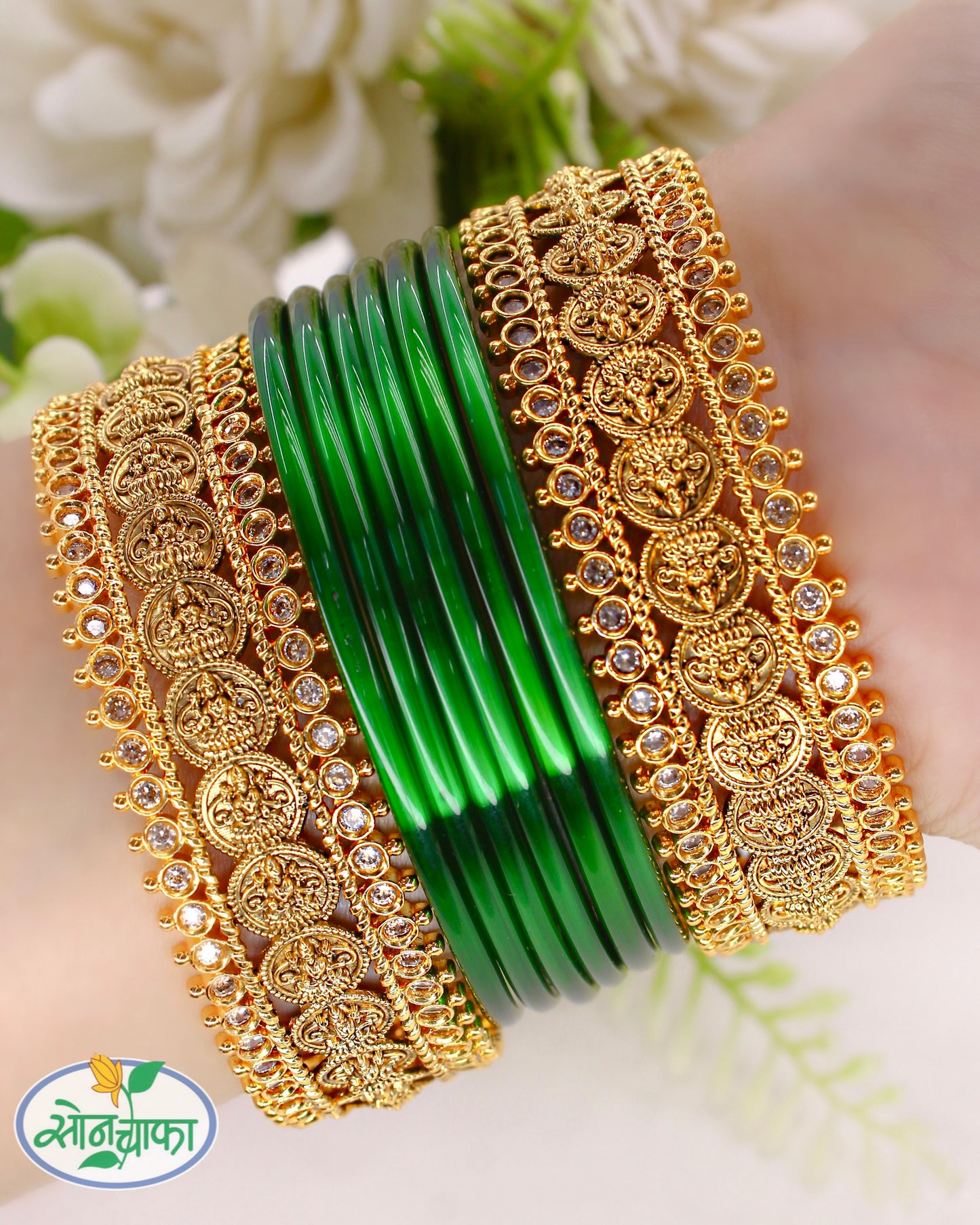 ALLURING RAJASI BANGLES