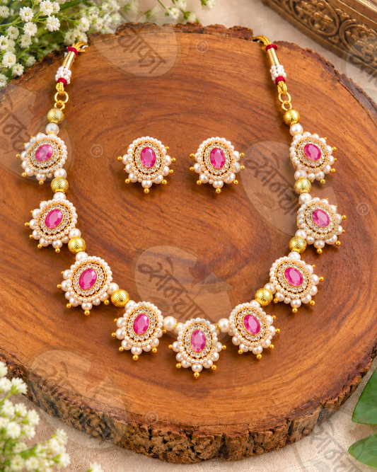 CLASSY DESIGNER NECKLACE