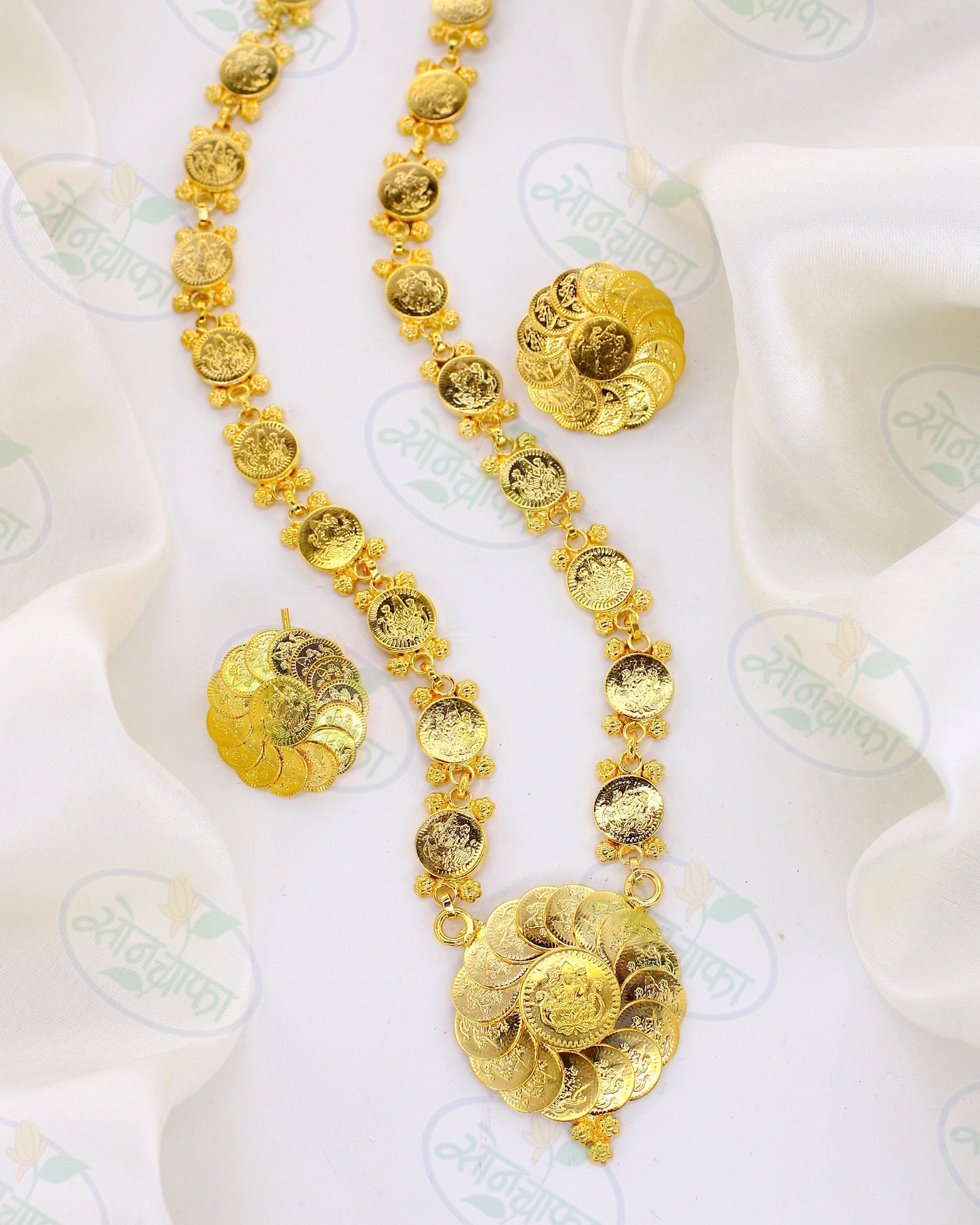 RAVISHING DIVINE LAXMI COIN NECKLACE