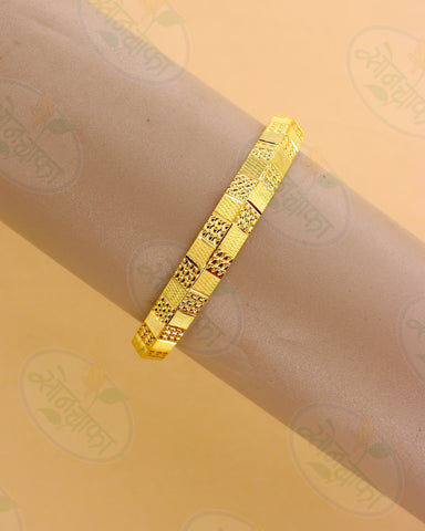 IMPRESSIVE GOLD PLATED MEN'S KADA