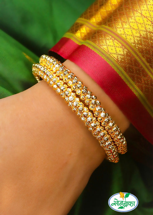 DECOROUS GOLDEN BEADS BANGLES