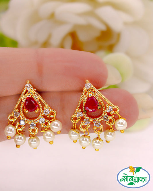 CLASSIC MOTI EARRINGS