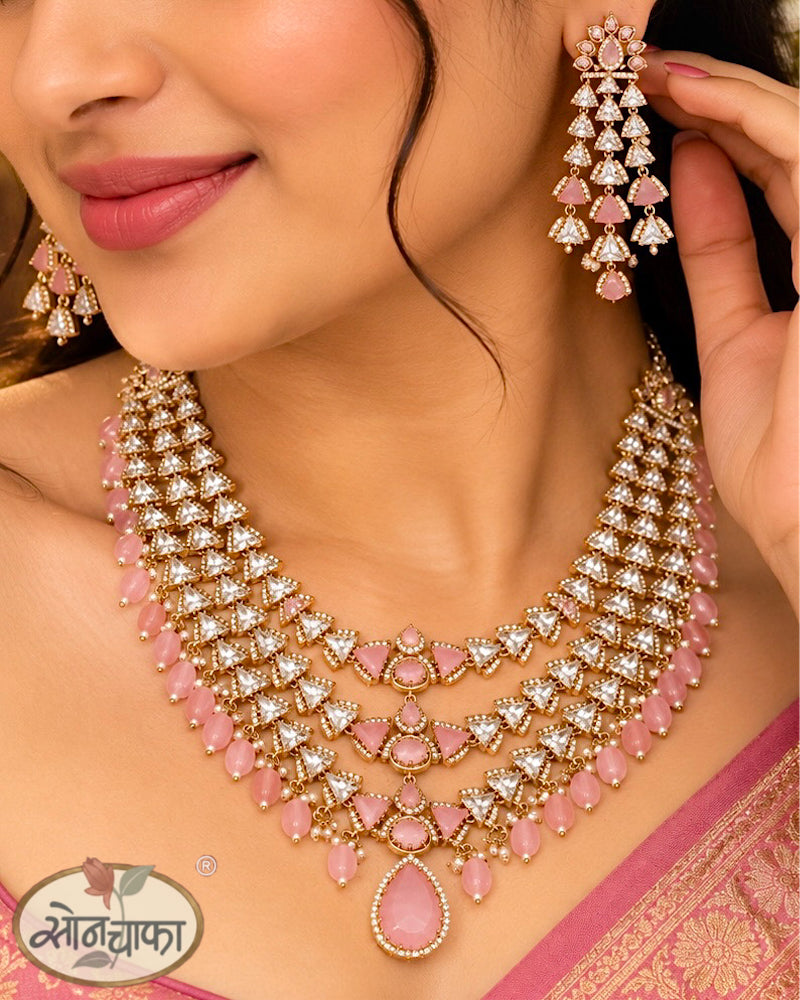DAZZLING DESIGNER NECKLACE