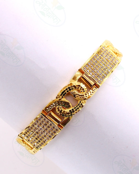 UNIQUE STYLE LINK GOLD PLATED DIAMOND BRACELET