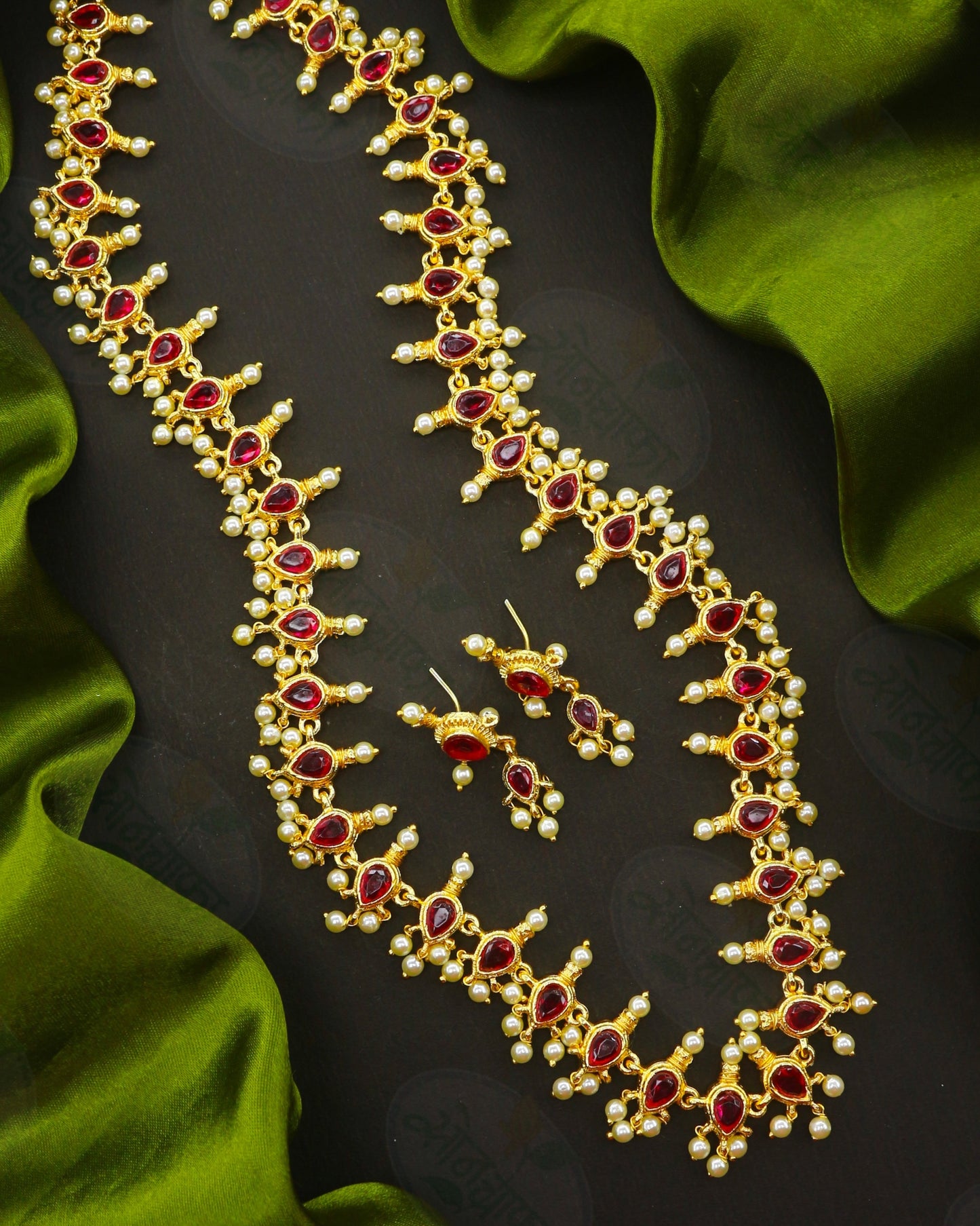 PUNERI MOTI TANMANI NECKLACE