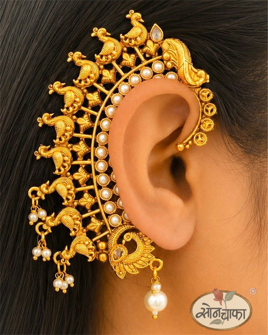 FANCY & TRADITIONAL PEARL EAR-CUFF