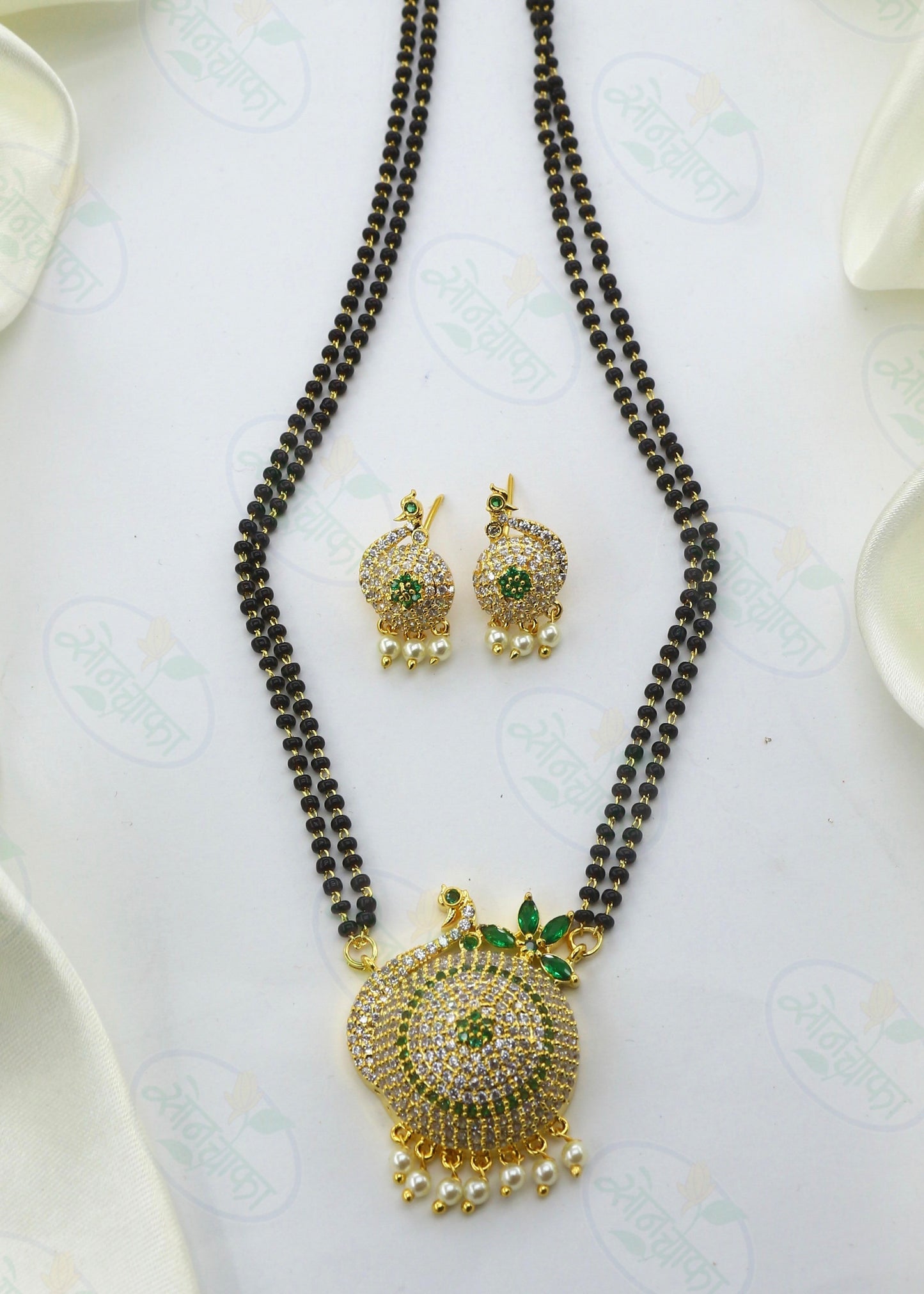 GORGEOUS PEACOCK DIA MANGALSUTRA