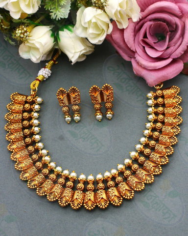 BEAUTEOUS RAJASI NECKLACE