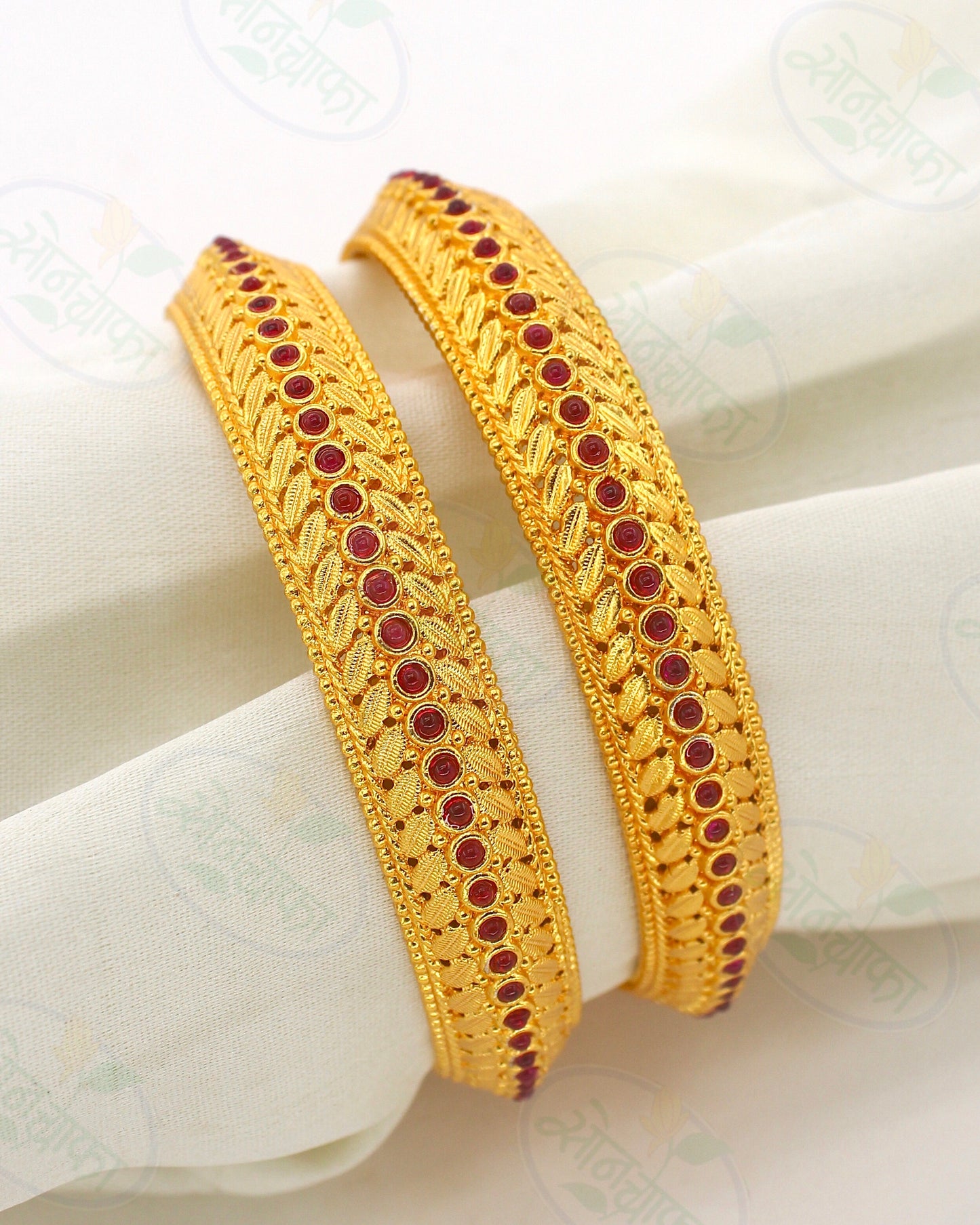 KEMP STONE DESIGNER BANGLES