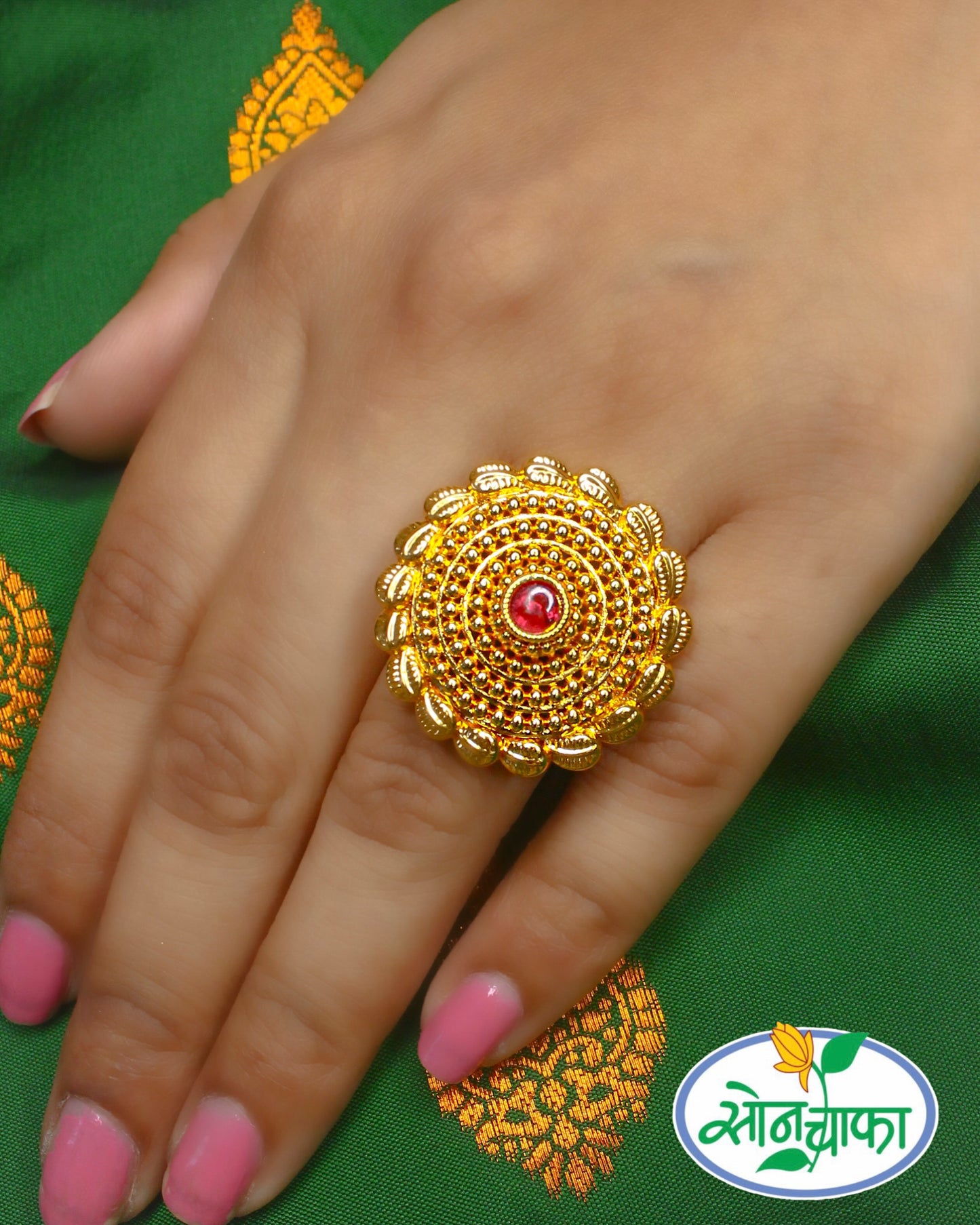 TRADITIONAL FINGER RING