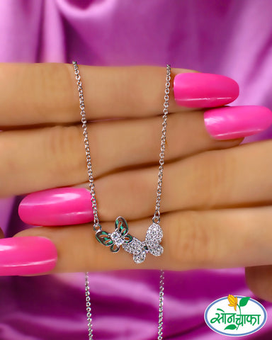 SPARKLING BUTTERFLY DIAMOND CHAIN