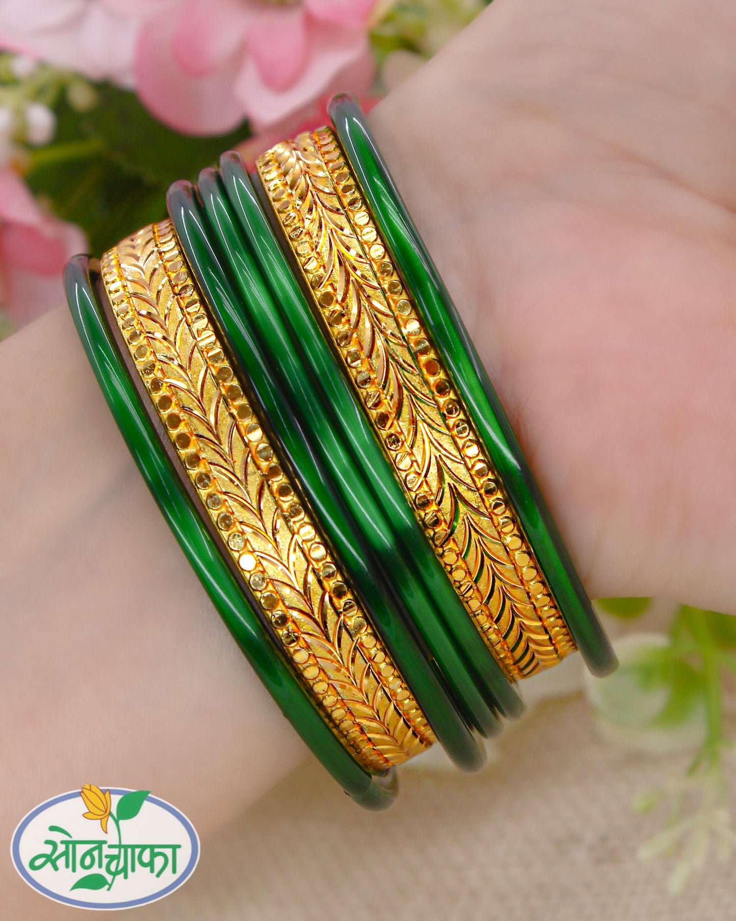 DAZZLING TRADITIONAL BANGLES