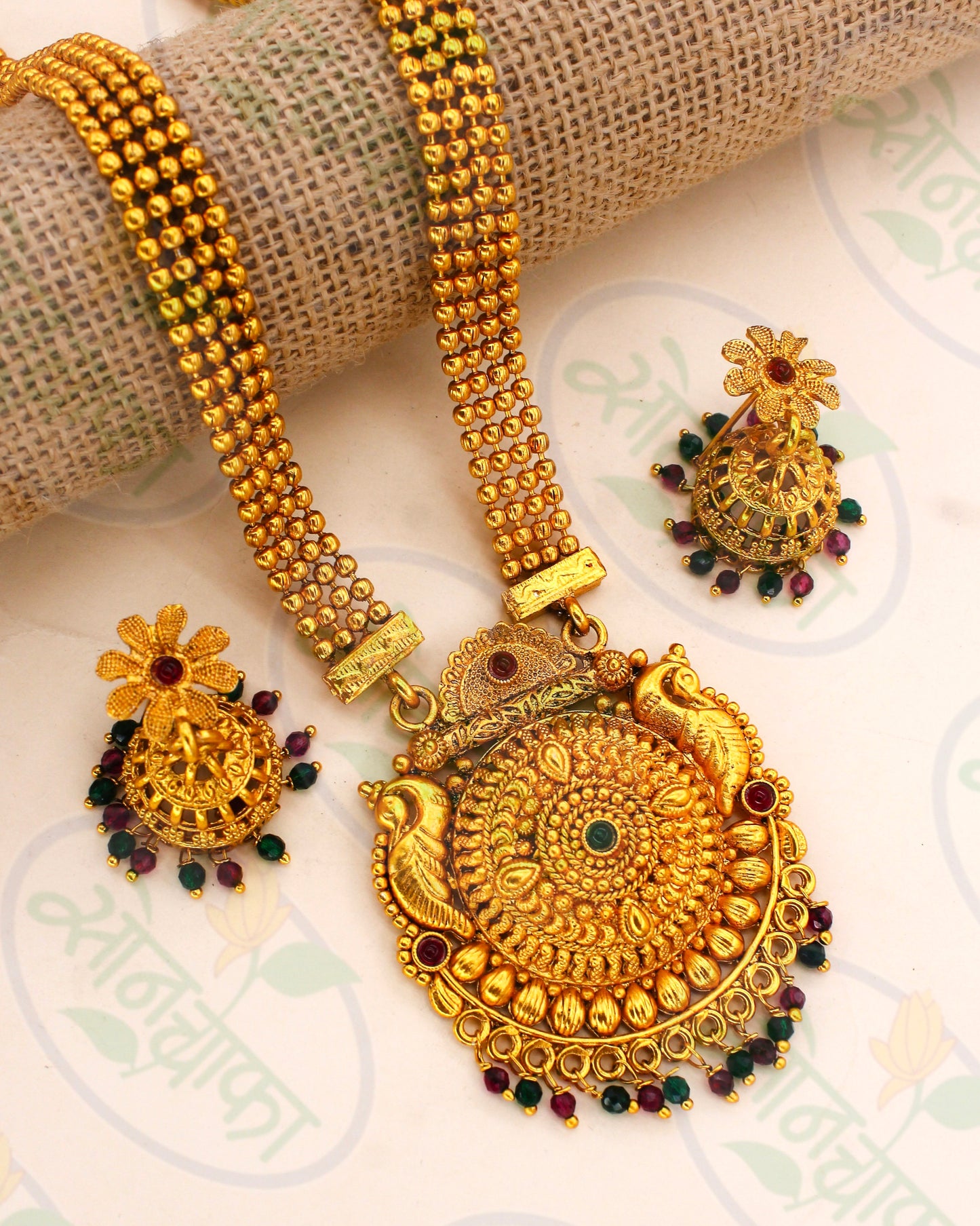 CLASSIC PESHWAI NECKLACE