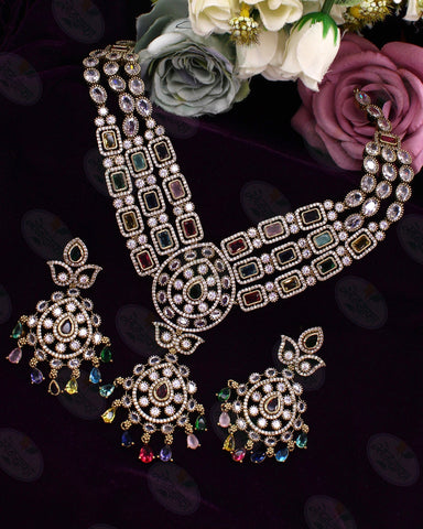 IMPRESSIVE RAJASI NECKLACE