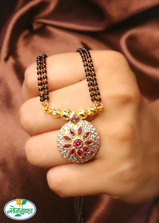 STRIKING PINK-WHITE STONE MANGLSUTRA