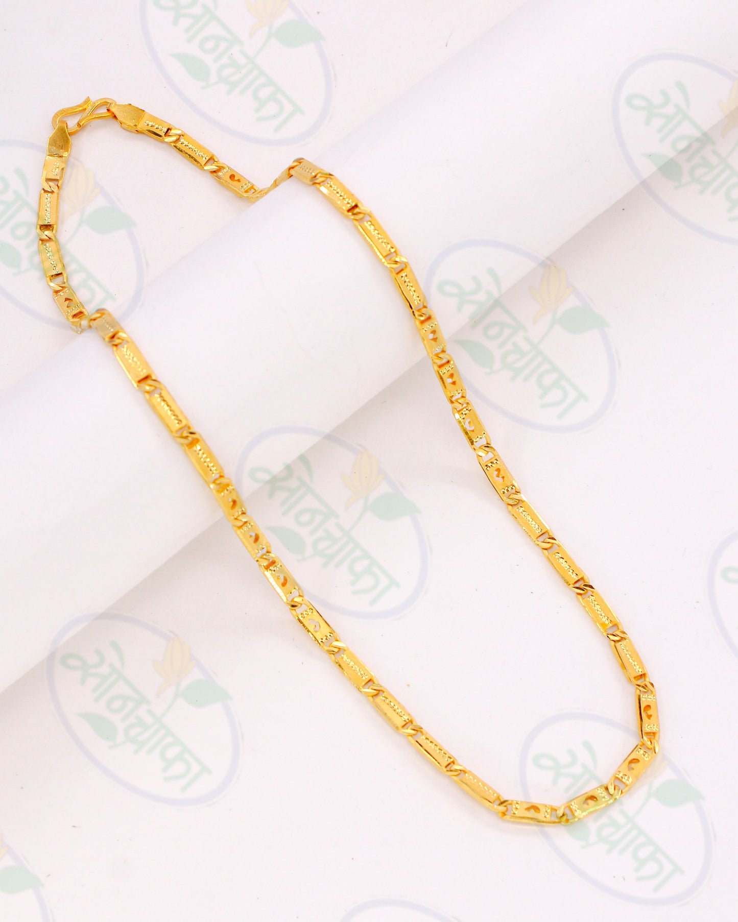 FLAWLESS DESIGNER CHAIN