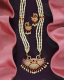 ROYAL PEARL NECKLACE