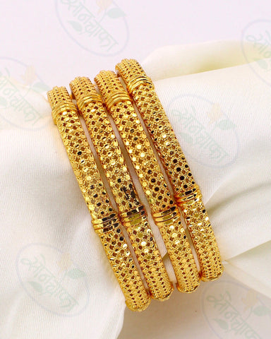 DELICATE GOLDEN BANGLES