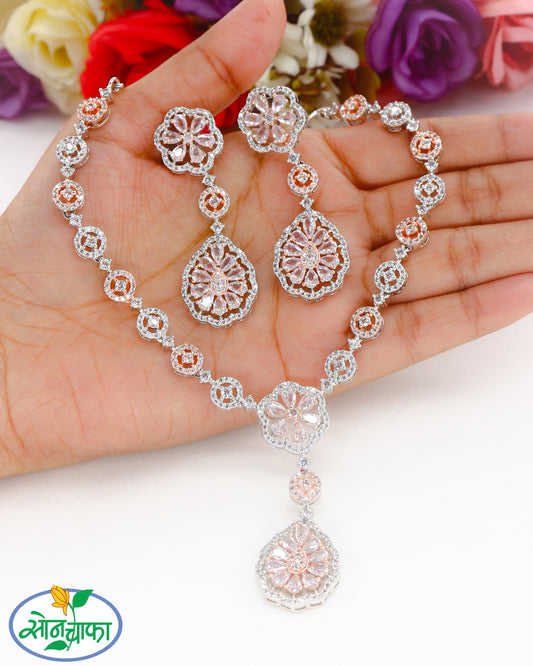 FLORAL GRACE DIAMOND NECKLACE