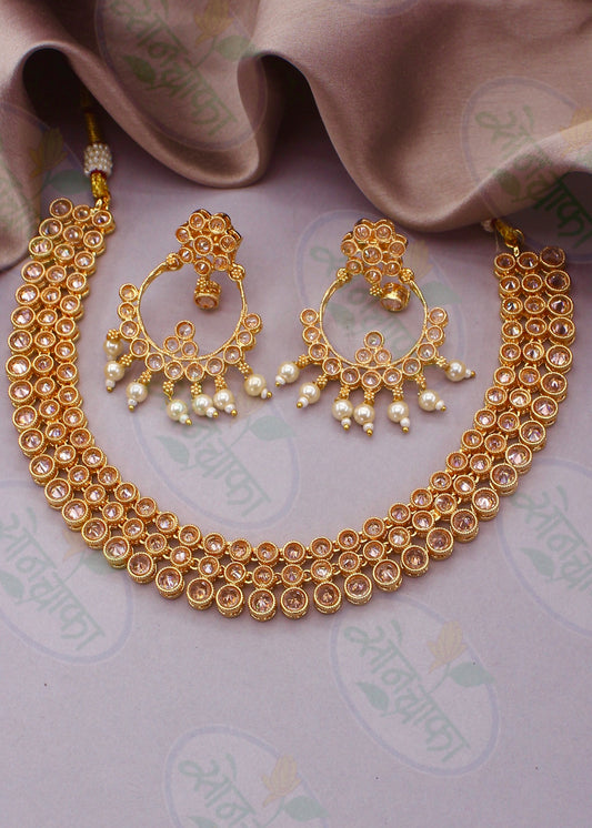 SHINNING CIRCLET ANTIQUE NECKLACE