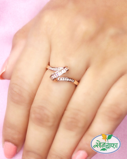 TRENDY DESIGNER DIAMOND RING