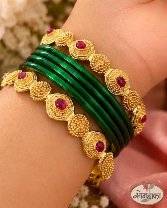 STYLISH PESHWAI BANGLES
