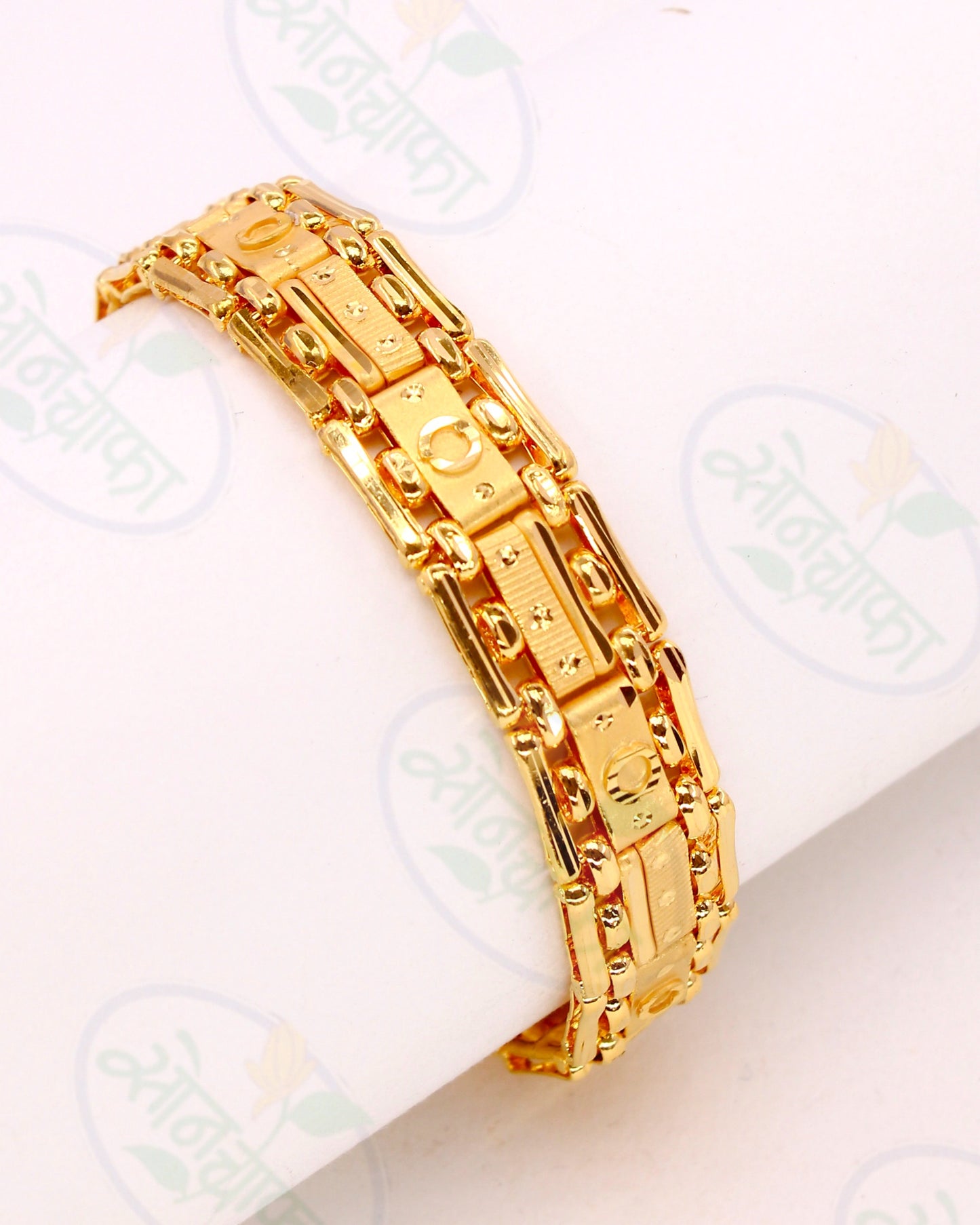 AMAZING GOLD PLATED BRACELATE