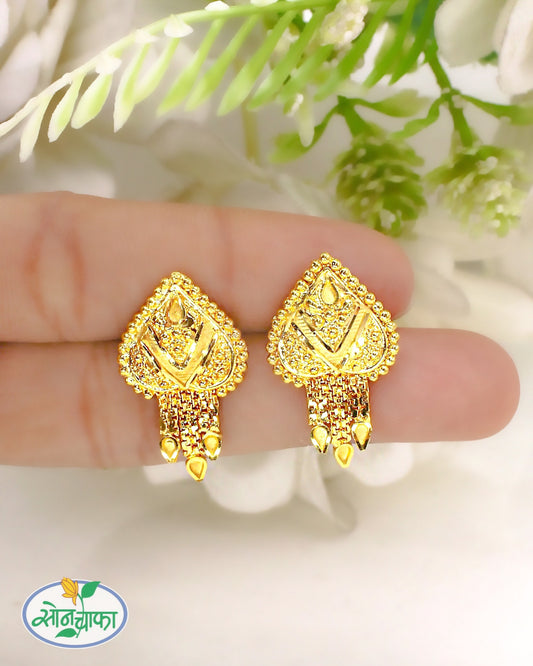 DELIGHT GOLD PLATED EARRINGS