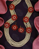 GLEAMING FLORAL NECKLACE