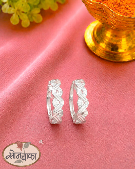 GRACEFUL DESIGNER SILVER JODAVI