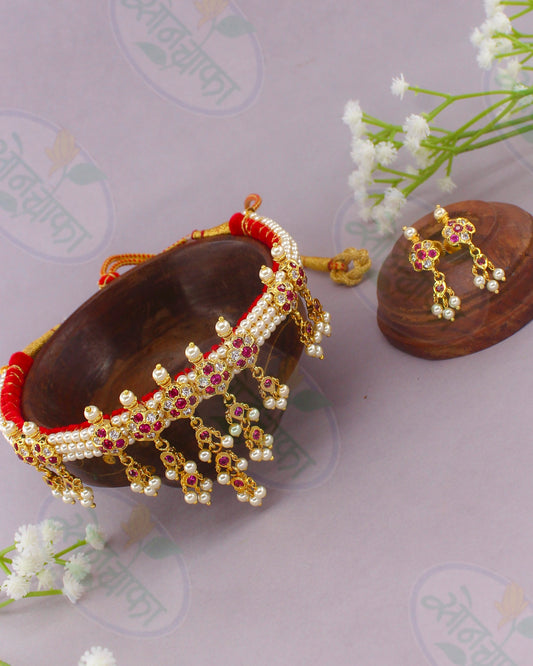 ROYAL CHARM MOTI NECKLACE