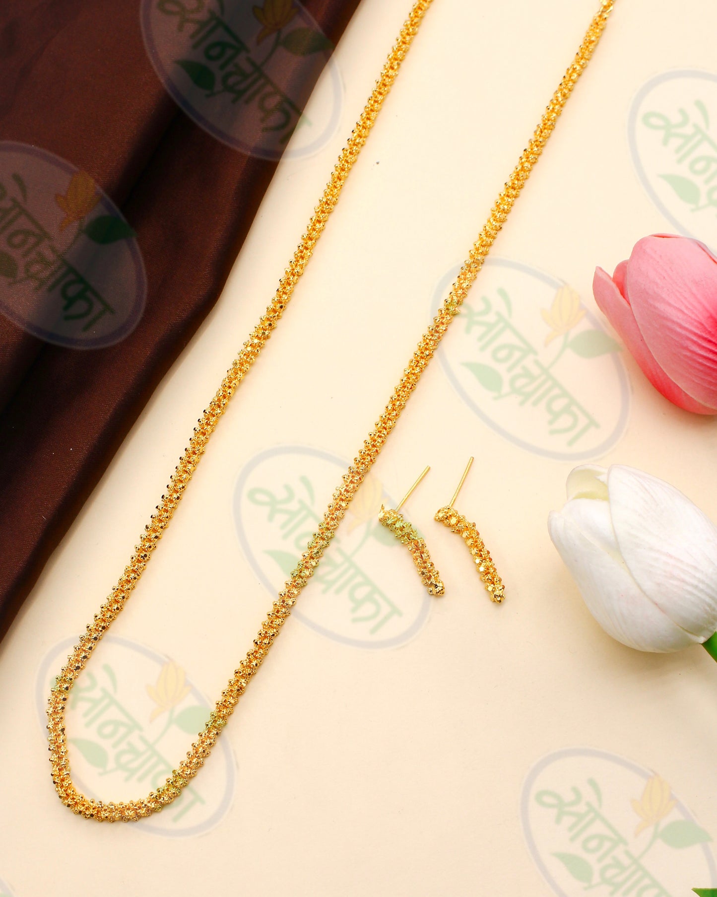 ALLURING GAJRA NECKLACE