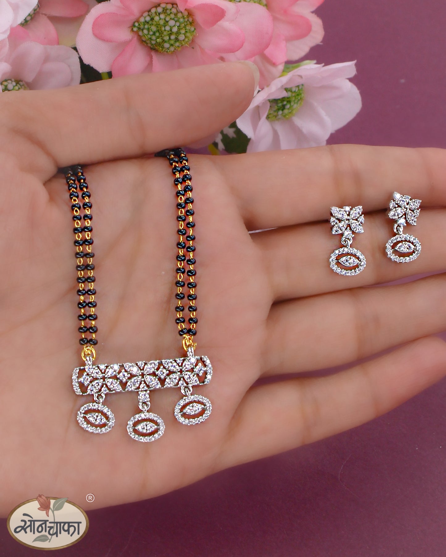 GRACEFUL DESIGNER MANGALSUTRA