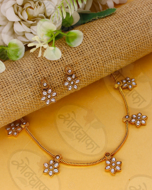 FLORAL DESIGNER NECKLACE