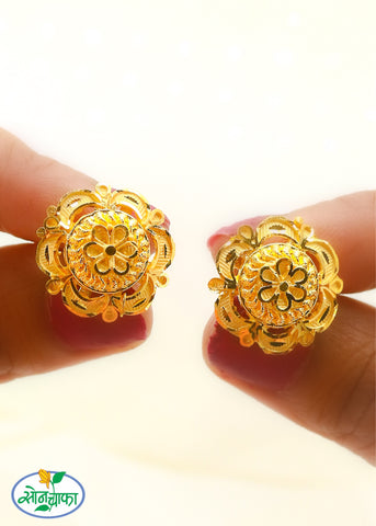 PREETY FLOWER GOLD PLATED EARRINGS