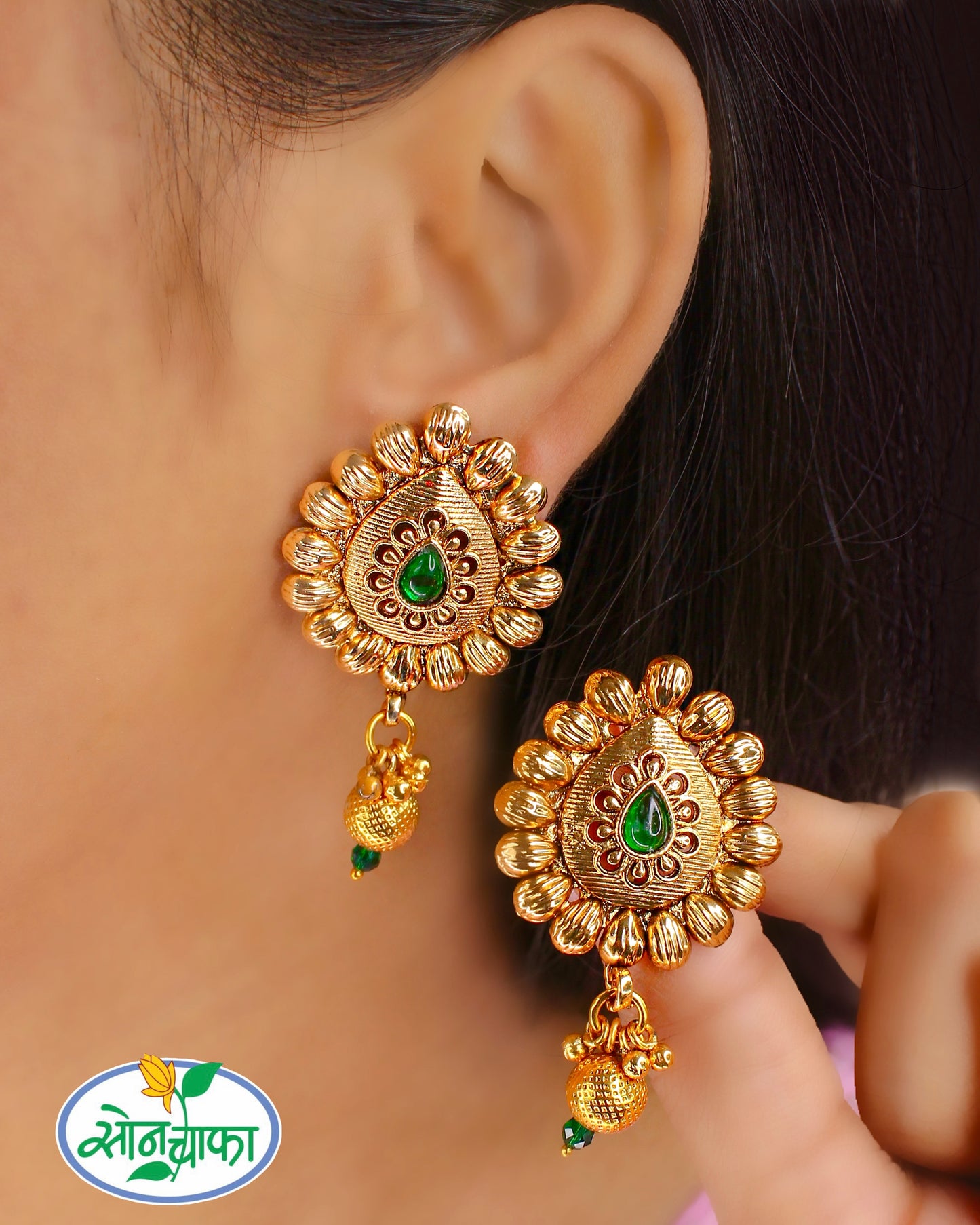 LEAFLET ANTIQUE EARRINGS