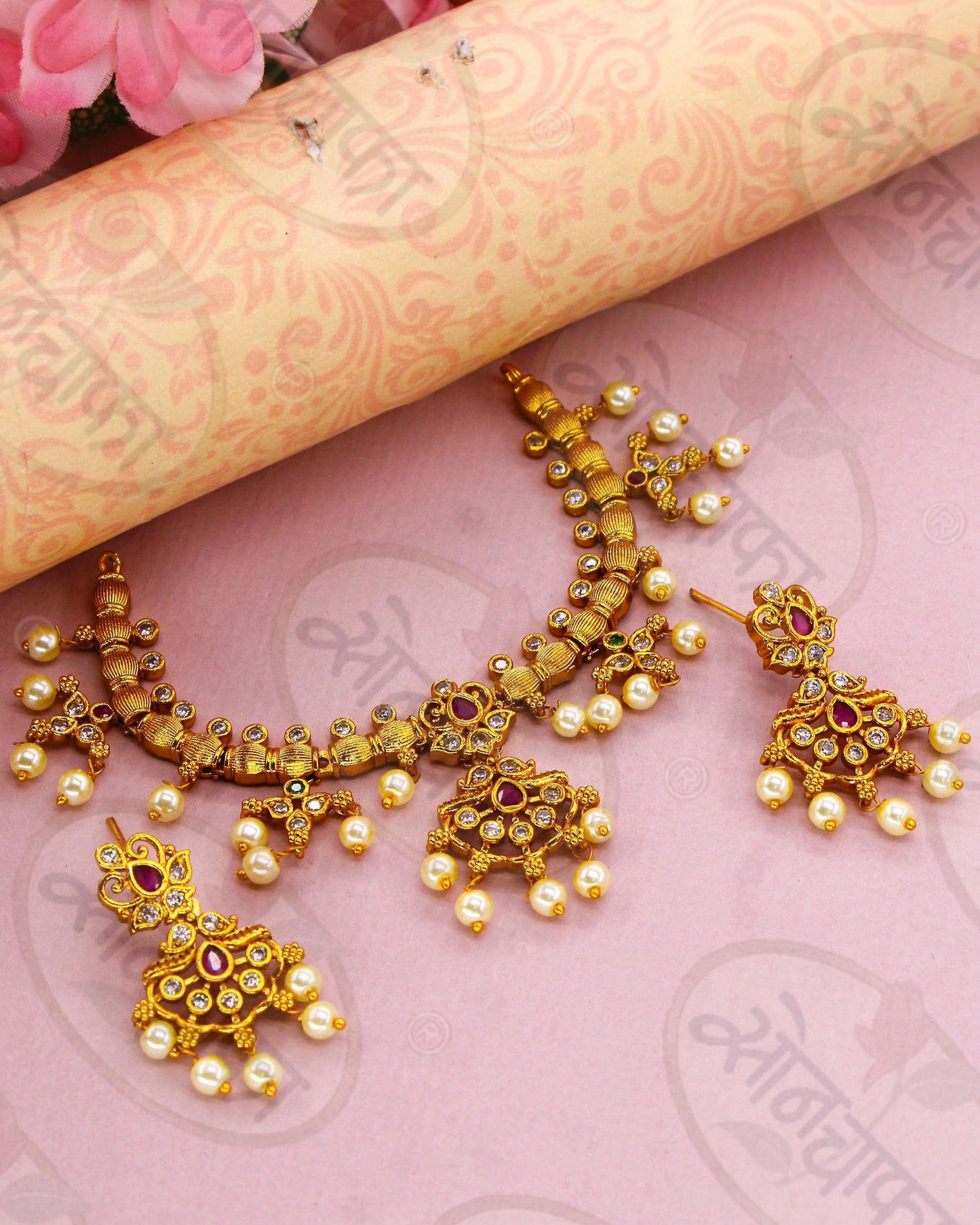 FLORAL DESIGNER NECKLACE