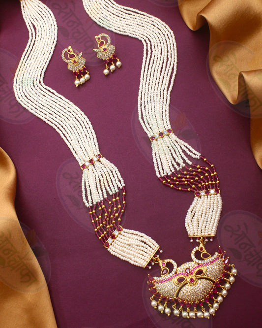 BRIILIANT PEACOCK NECKLACE