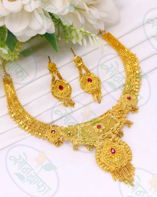 MODISH GOLD PLATED NECKLACE