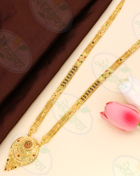 SHIMMERING GOLDEN GLAM MANGALSUTRA