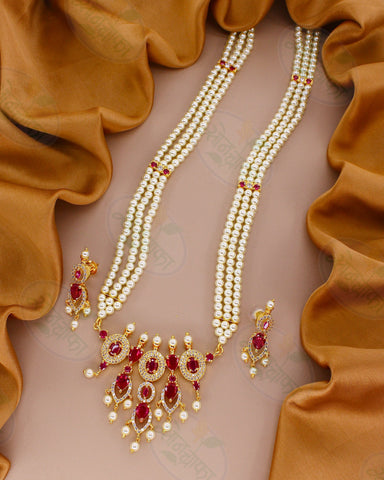 UNIQUE DESIGNER PEARL NECKLACE