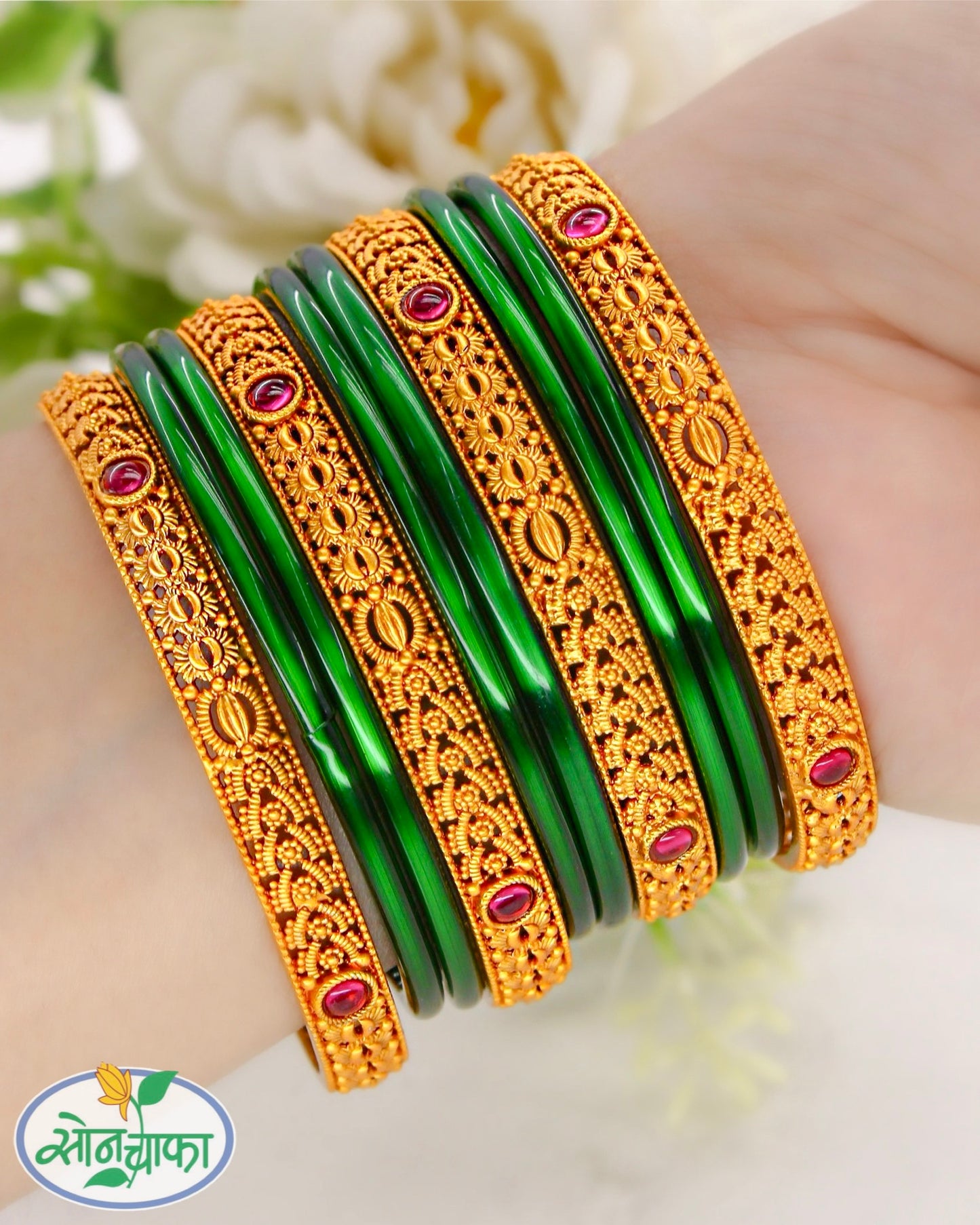 ALLURING PESHWAI BANGLES