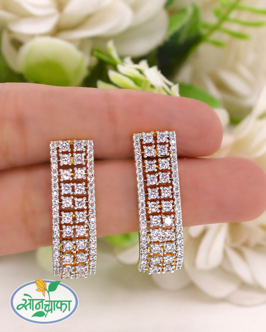 LOVE SPARK DIAMOND EARRINGS