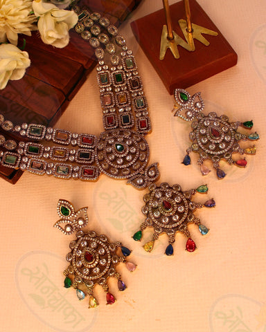 IMPRESSIVE RAJASI NECKLACE