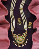 ECLECTIC PEACOCK PEARL NECKLACE