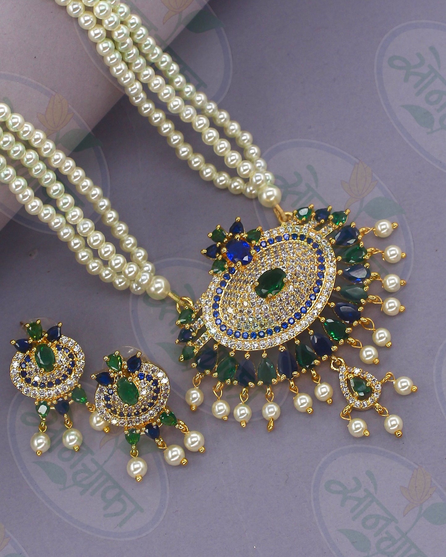 ROYAL DESIGNER PEARL BEADS NECKLACE